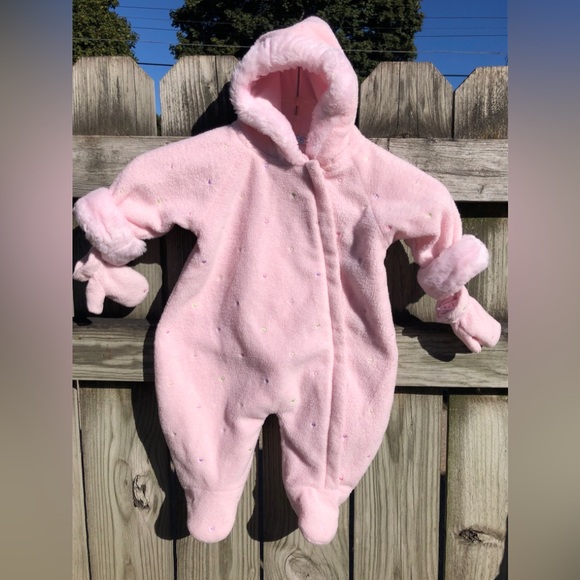 Bebe D Amour Baby Girl Hooded Sherpa Snow Jumpsuit with mitts - Picture 1 of 7